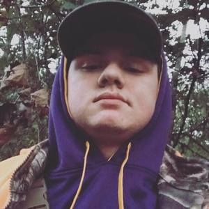 Meet your Posher, Kyle